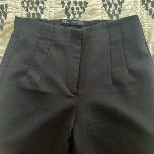 Zara pants with a high waist